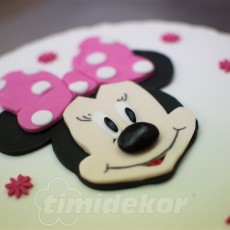 Minnie Mouse dort